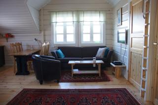 Aaroybukt Guesthouse - 1
