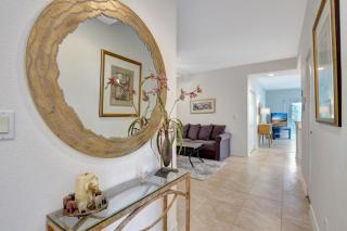 Beautiful Corner Unit in Woods Edge W Brand New Kitchen Community Pool -Close to Beach - Bonita Springs - 3