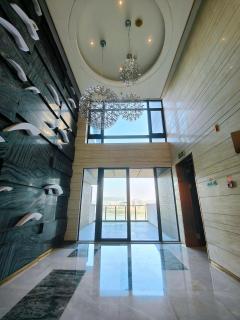 Mangrove Bay Riverside Hill Riverview B&Bl紅樹灣河畔山河景民宿l豪華五房六床高層山景河景l離華發商都商場和港珠澳大橋及拱北澳門關口10分鐘l離橫琴長隆王國25分鐘l樓下北山古城食街 - 6