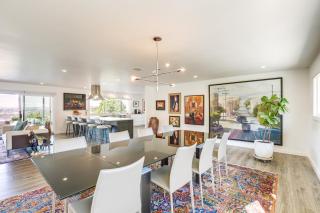 Luxe Mid-Century Austin Home with Canyon Views - Austin - 3