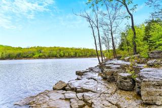 The Cove 9-3 By SDC, Big Deck, Pool, Hot Tub, Lake View, No Stairs - Branson - 3