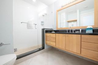 South Bay Beach Club 25- 2 Bedroom 2 Bathroom Unit - 7
