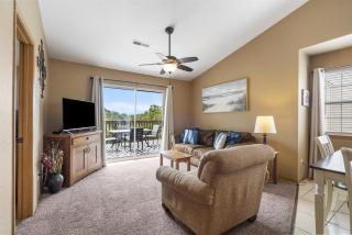 The Cove 21-6 By SDC, Big Deck, Pool, Hot Tub, By Lake - 9