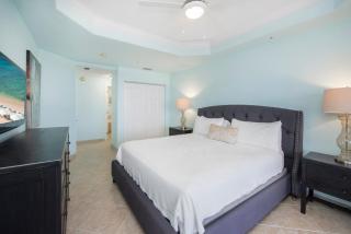 South Bay Beach Club 30 - 3 Bedroom 2 Bathroom Unit - George Town - 8