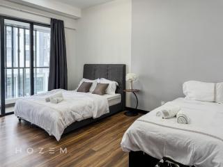 5BR7B Hozem KL0202 Party House Cheras - 2