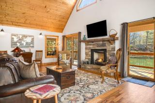 Serenade Collection by Carolina Mornings - Hendersonville - 5
