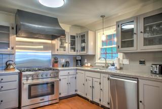 Magic on the Hill by Carolina Mornings - Asheville - 1