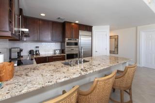 South Bay Beach Club #34 - 3-Bedroom 2-Bathroom Unit - 1