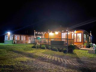Catskill Log Home - 9
