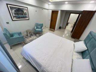 AQZ Apartments - Islamabad - 1