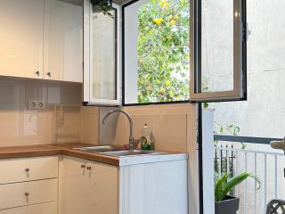 P&P Boutique Apartments - 8