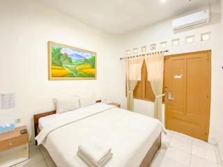 Hotel Maerakaca Tugu Yogyakarta Mitra RedDoorz - Jetis - 0