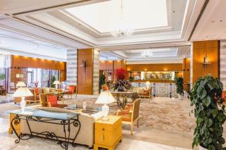Ruishi Hotel Dalian - Dalian - 8