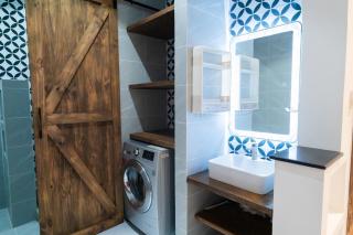 Hana House - 4