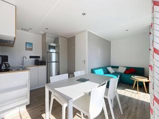 Mobil-home confort, 2 chambres, piscine chauffée, 200m plage, centre-ville, parking, WiFi, ménage inclus - FR-1-361A-28 - Jullouville-les-Pins - 5