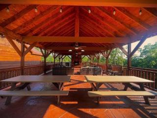 On Mountain Time - Sevierville - 8