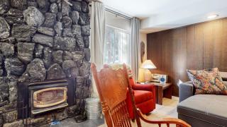 Horizons 4 #189 condo - Mammoth Lakes - 3