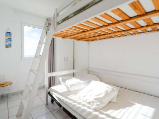 Pavillon 3 pièces avec vue mer, piscine et terrasse, animaux admis - FR-1-409-278 - Fleury - 1