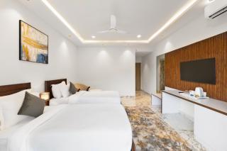 White Wharf Beach Resort Morjim Goa - Morjim - 1