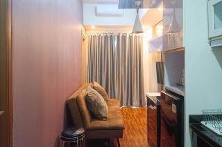 Simply 1BR at 31st Floor Vida View Makassar Apartment By Travelio - 6