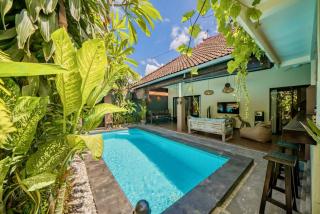 Villa Kiwi Seminyak - 1