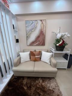 Stylish and homely condo unit in Avida Riala Tower 3 - 5