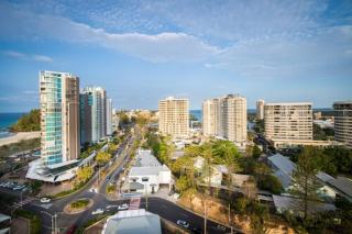 Beachcomber International Resort - Gold Coast - 6