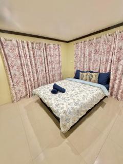 Family Home in Nadi - 4