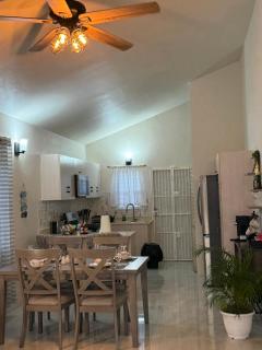 Serenity Haven ocean view - Discovery Bay - 4