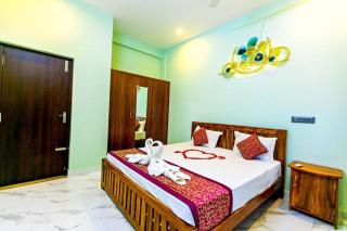 Golden Sparrow 4 BHK apartment with Swimming Pool - Kottakupam - 7