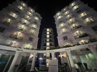 City Garden Olympus Condo By Vacation Vibes - 0