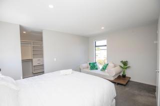 Urban Comfort 3BR with Garage and Close to City Centre - Christchurch - 4