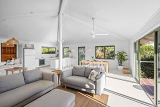 Beach House 16 Peregian Beach - 1