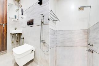 Super Hotel O Sector 25 Near Iskcon Temple Formerly Hotel Amazing House - Nueva Delhi - 5