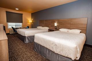 Ramada by Wyndham Cranbrook - Cranbrook - 0