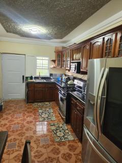 Hilltop Haven - Hopewell - 1