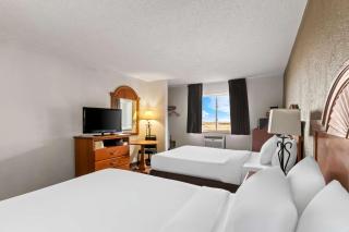 Quality Inn Sidney I-80 - 1