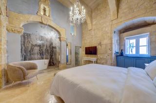 Medieval Maltese Gem 800-Year-Old House near Mdina, Rabat - Rabat - 5