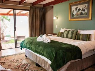 Tranquility Town Stays - Winterton - 9