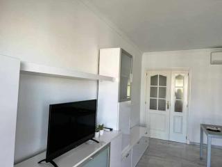 1 rooms con garaje frente Puerto Estepona - 0