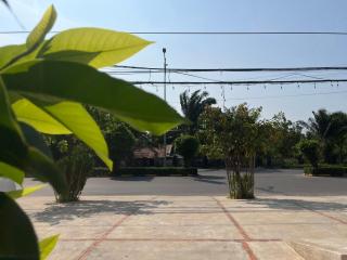 Kep Sea View Hotel & Sky Bar - 1