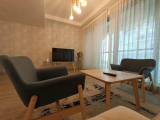 Sunny Beachside Apartment - Ras al Khaimah - 3
