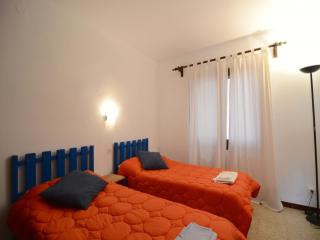 Apartment on Costa Brava by Sandy Beach - L'Escala - 5