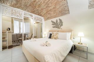Amo Castle Rooms - Cagliari - 0