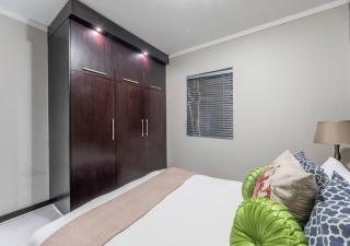 Luxury Living at The Icon - 1
