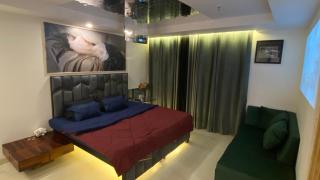 The Rosewood Luxury Suite - Ghaziabad - 4