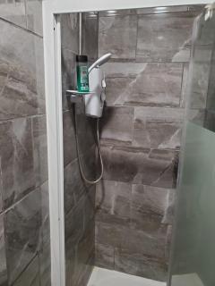 En suite bedrooms, Heaton, Newcastle - 8