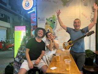 Lazy Gibbon 1 Chiang Mai - Tha Phae Gate - 1