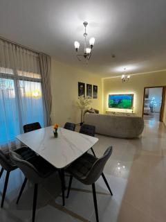 2 Bedroom Apartment with Private Jacuzzi May Residence JVC - 8