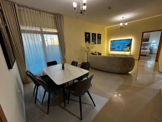 2 Bedroom Apartment with Private Jacuzzi May Residence JVC - 5